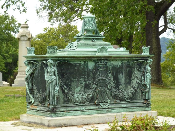 2013-08-18-Allegheny-Cemetery-Oliver-01