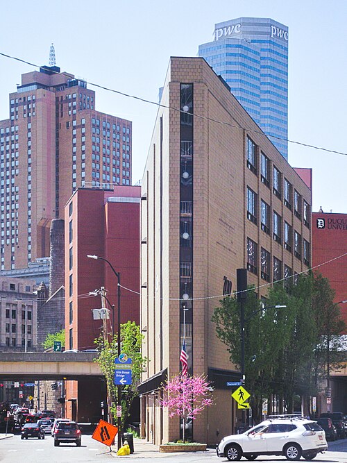 700 Fifth Avenue
