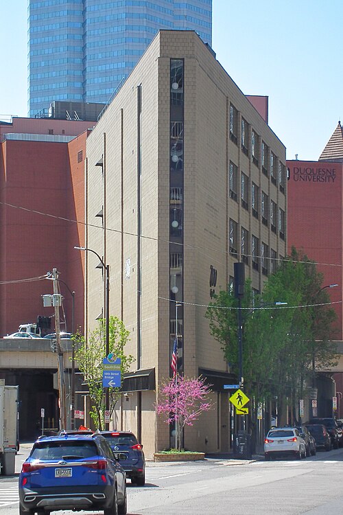 700 Fifth Avenue
