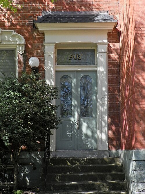 907 Brighton Road