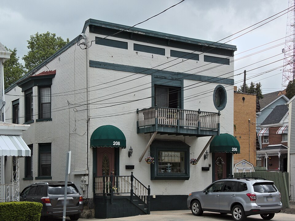 208 and 206 Virginia Avenue