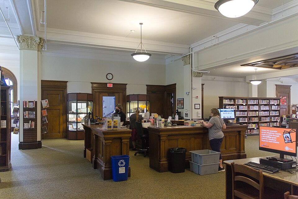 Interior with circulation desk