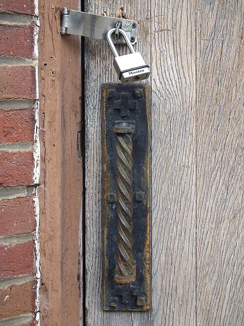 Door handle