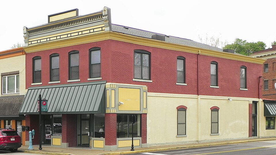 2 East Main Street