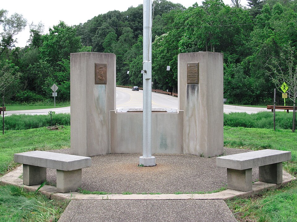 Joyce Kilmer memorial