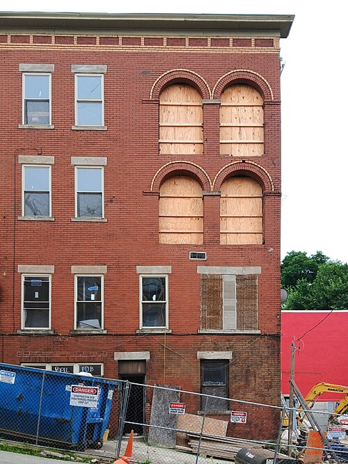 1600 Broadway, Beechview