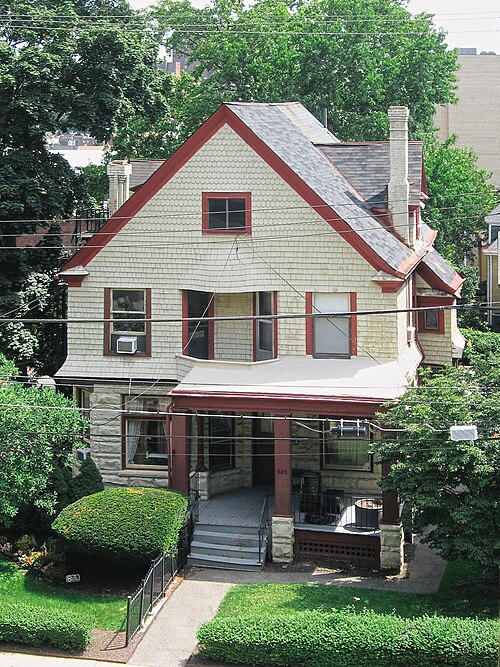 525 Aiken Avenue