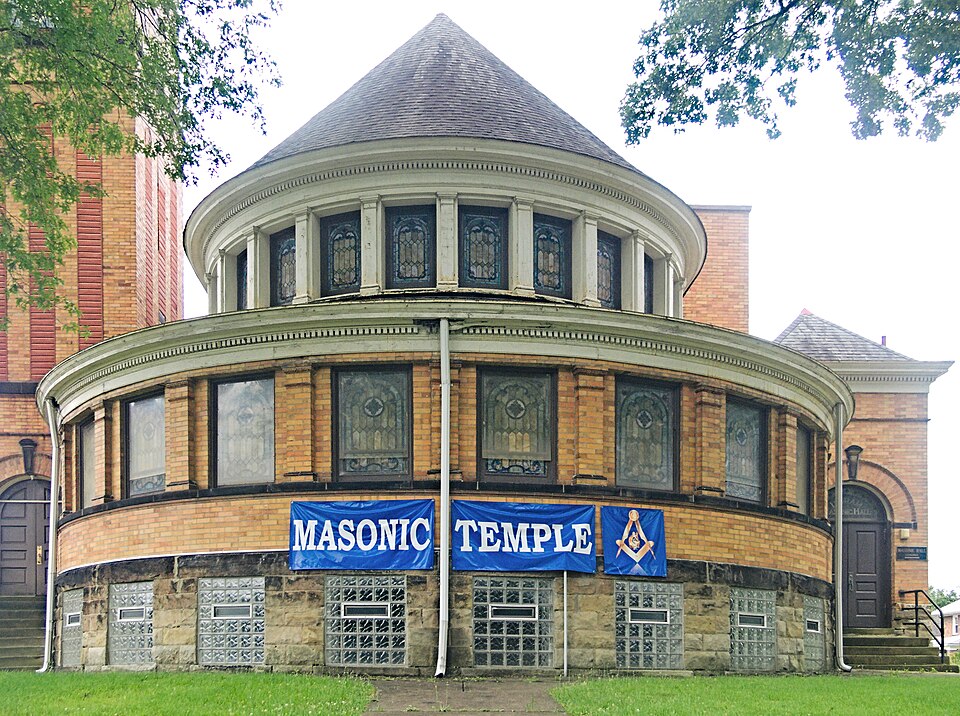 First Presbyterian Church (now Ingram Masonic Hall), Ingram, Pennsylvania