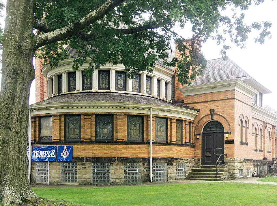 First Presbyterian Church (now Ingram Masonic Hall), Ingram, Pennsylvania