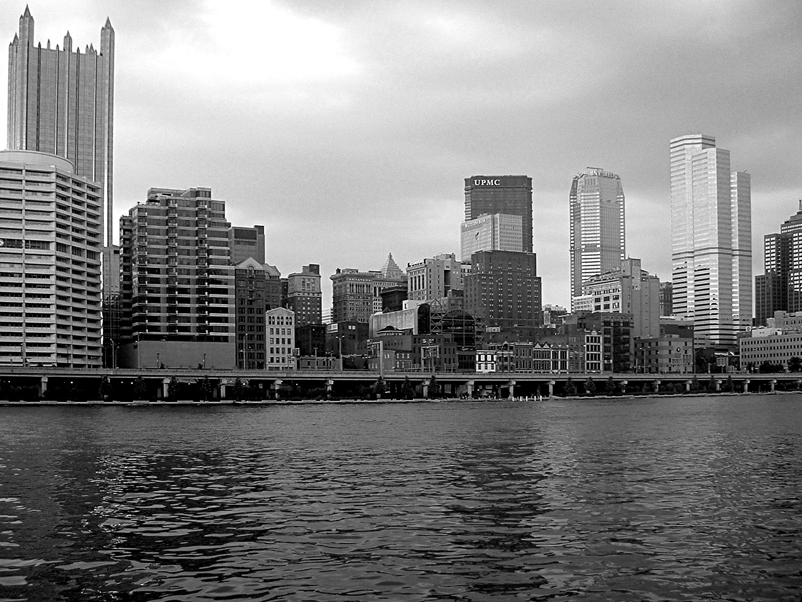 2011-07-03-Firstside-02-bw