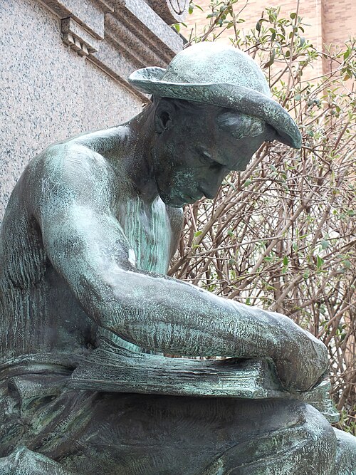 Young blacksmith on the Colonel James Anderson Monument