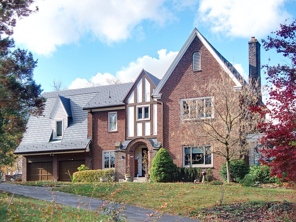 1109 Greenridge Lane