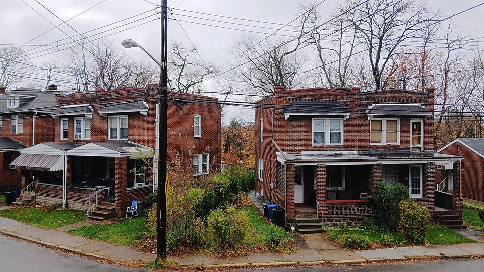 1813–1819 Crosby Avenue