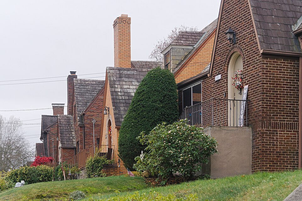 Houses on Harden Drive