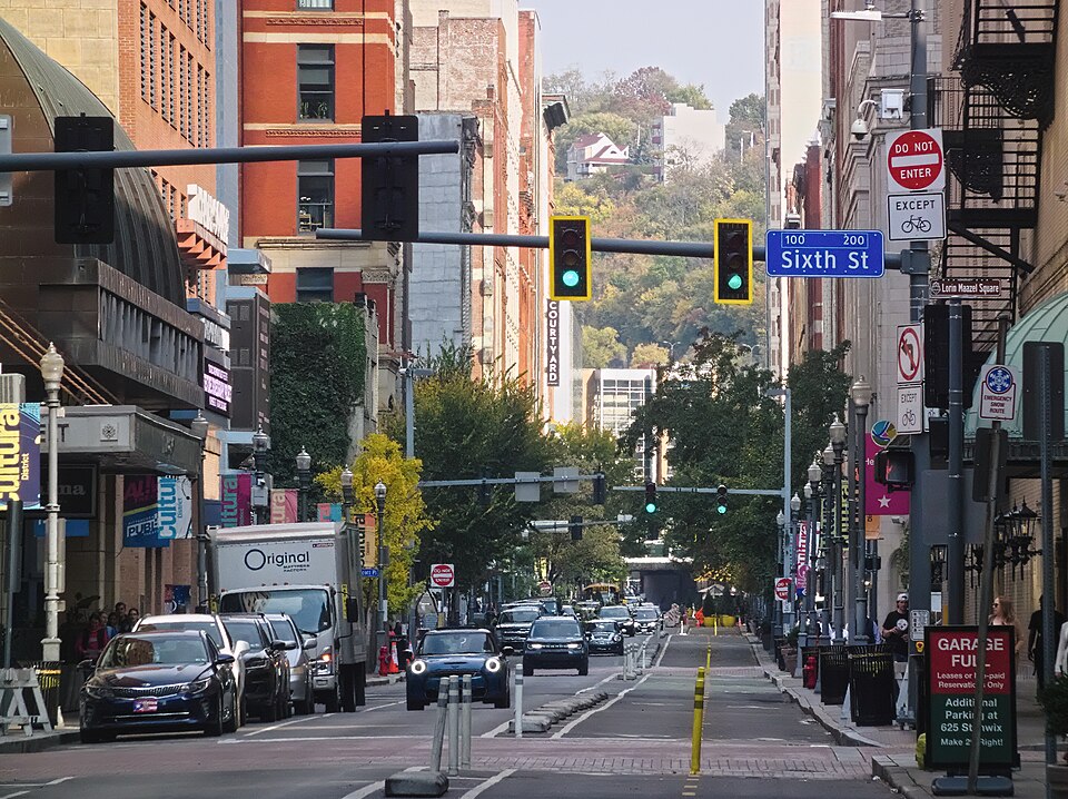 Penn Avenue looking northeastward