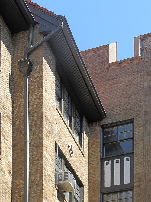 Roof detail