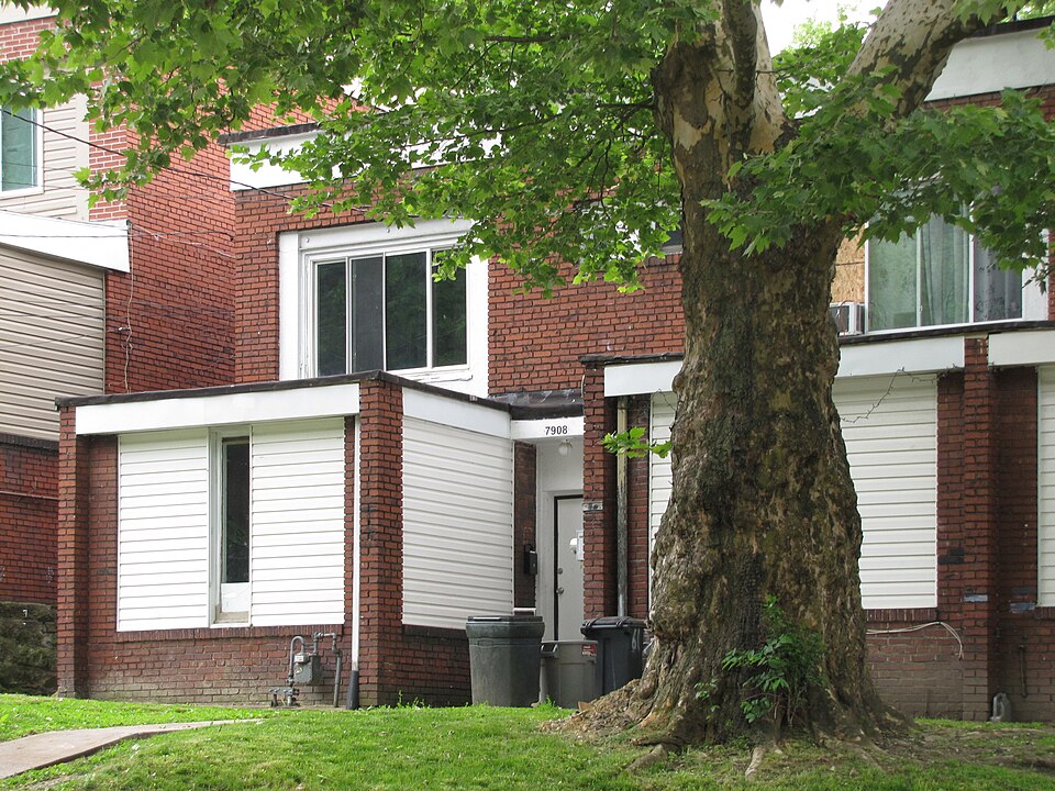 7908 and 7906 Hamilton Avenue