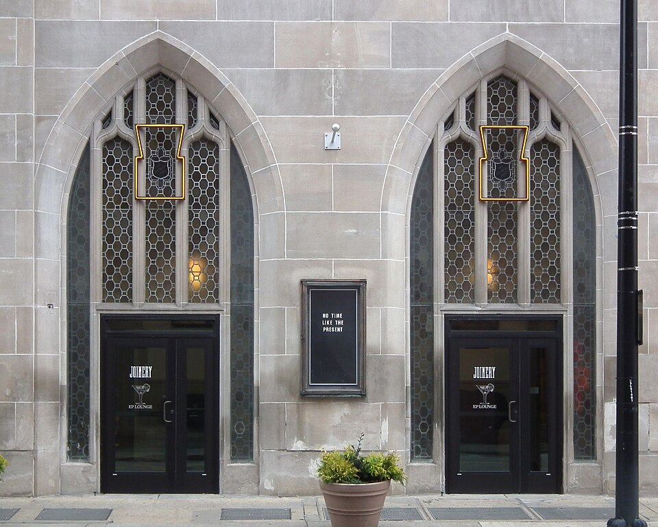 Entrance to the Salvation Army Building