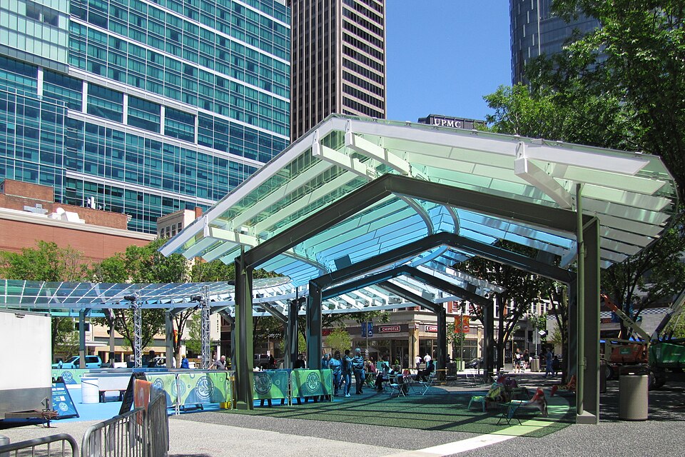 New shelter on the Diamond