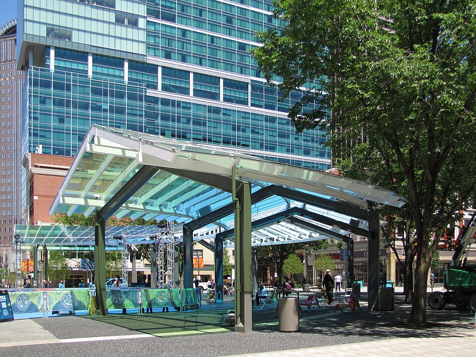 New shelter on the Diamond