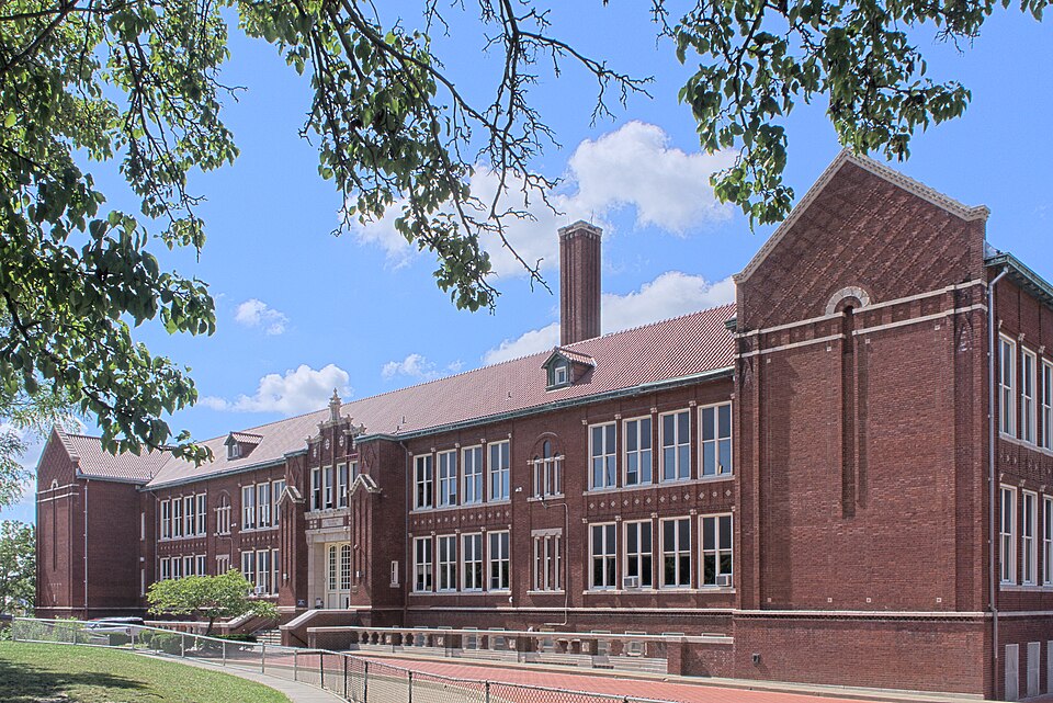 Dilworth School