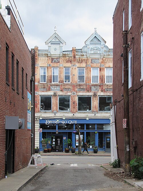 Hollander building from Moravian Way