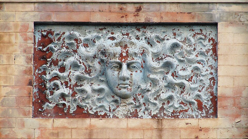 Gorgon head