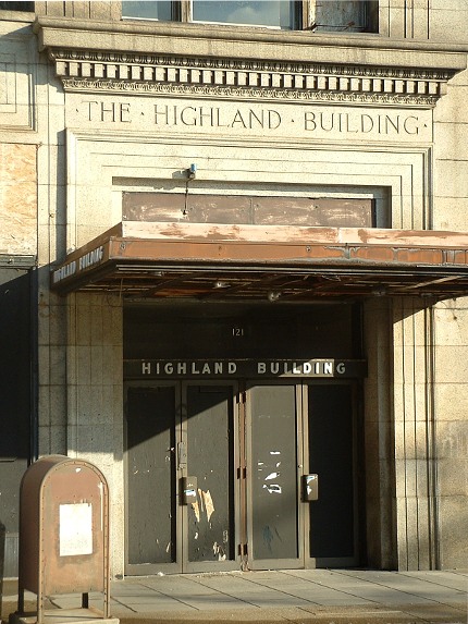 2009-02-01-highland-building-01 2009-02-01-highland-building-01