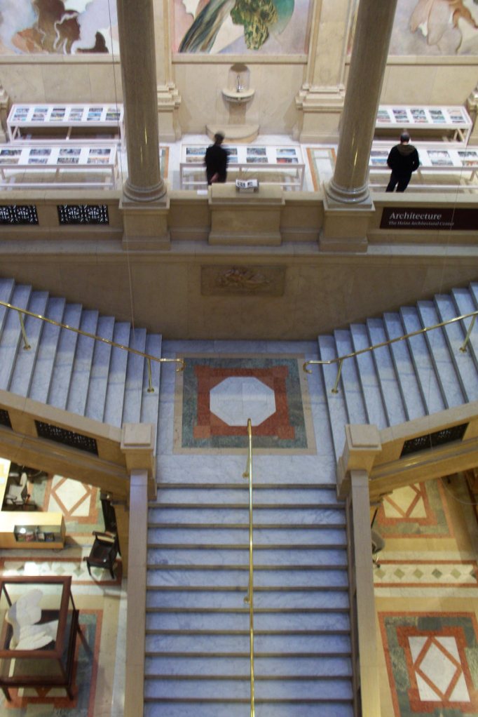 2014-01-20-Carnegie-Grand-Staircase-02