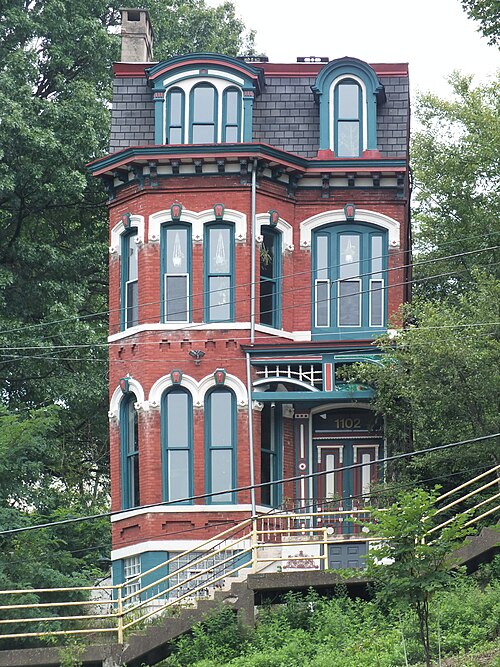1102 Sunday Street