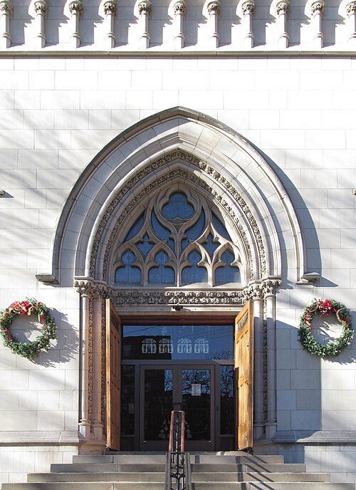 Transept entrance to St. Paul’s Cathedral