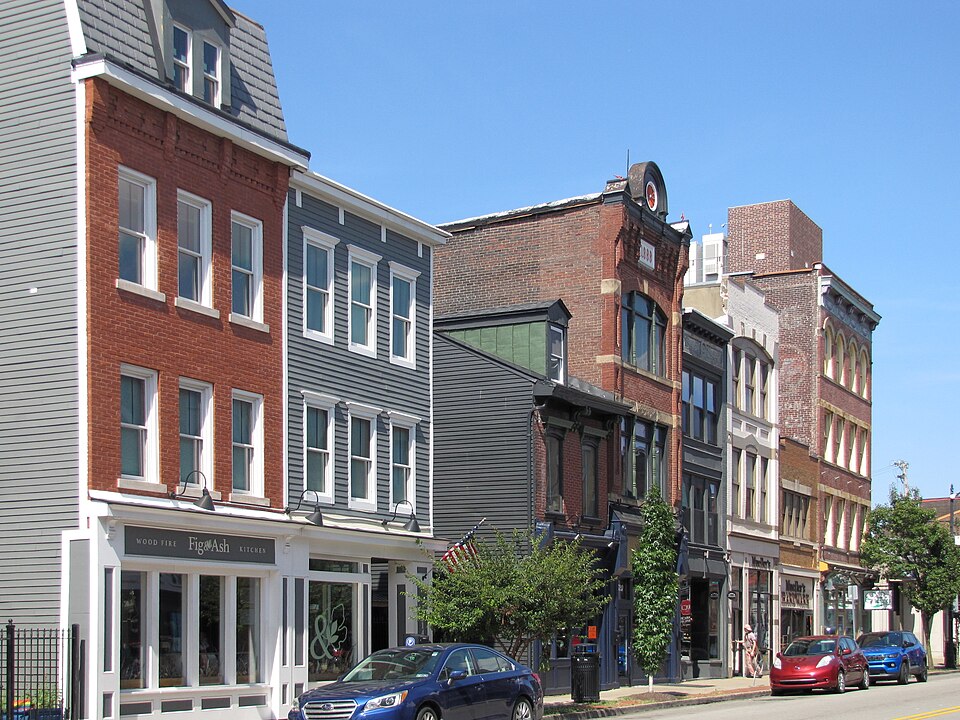 East Ohio Street