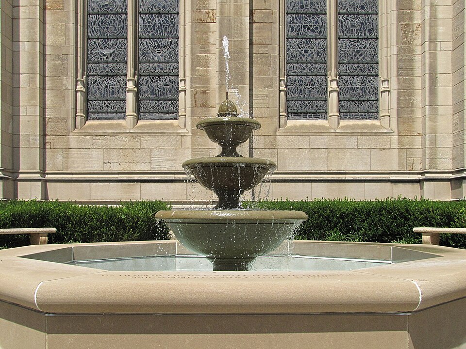 Fountain at Heinz Chapel