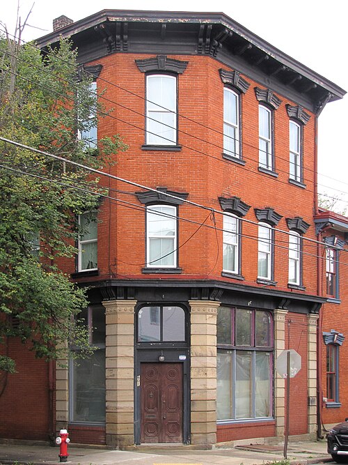 601 North Taylor Avenue