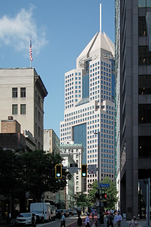 Fifth Avenue Place
