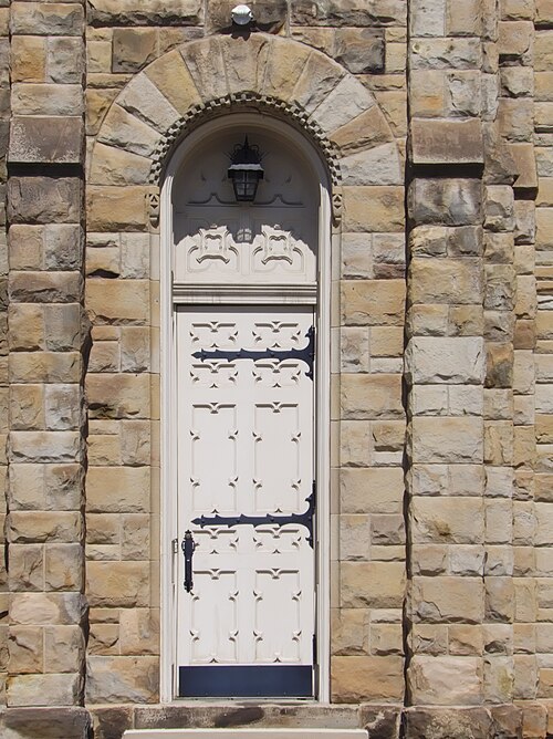 Side door