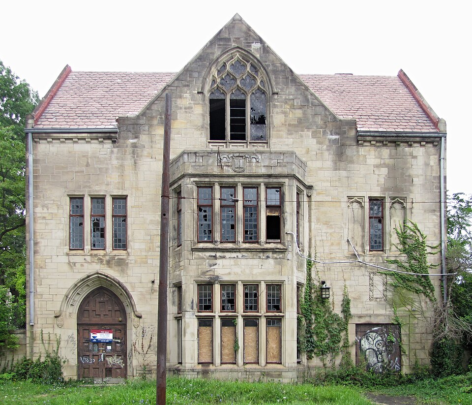 Educational wing