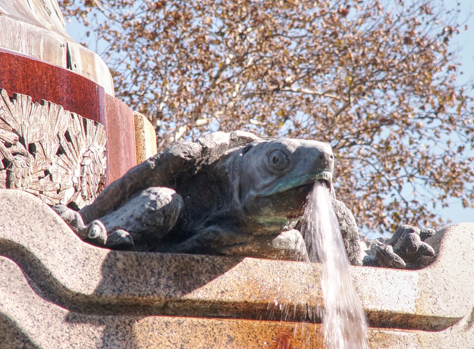 Turtle fountainhead