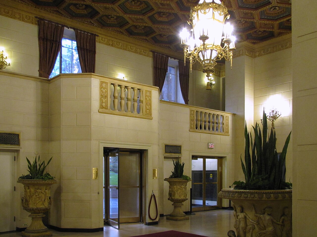 Grant Street lobby