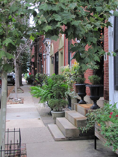 Sidewalk of Monterey Street