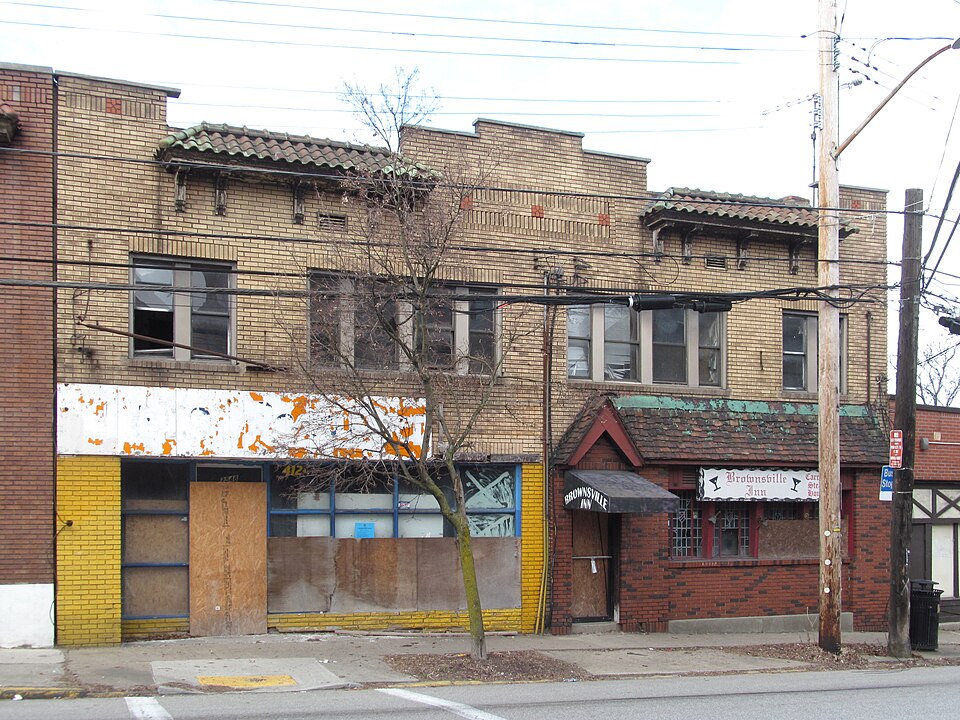 2546 Brownsville Road