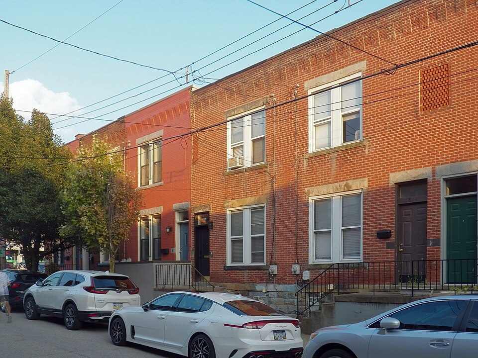 Pierce Steet rowhouses